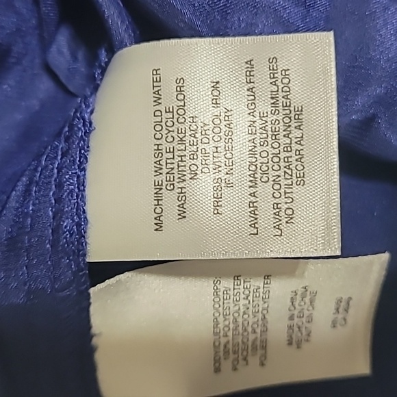 Jones Wear Lace Sleeveless Top Size 14 Royal Blue - Picture 4 of 7